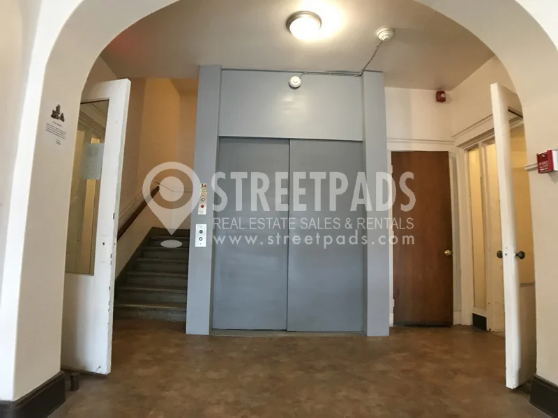 1315 Commonwealth Ave, Allston