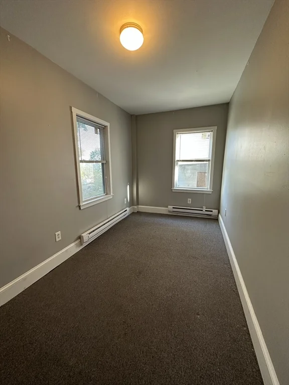 11 Sunset St, Mission Hill