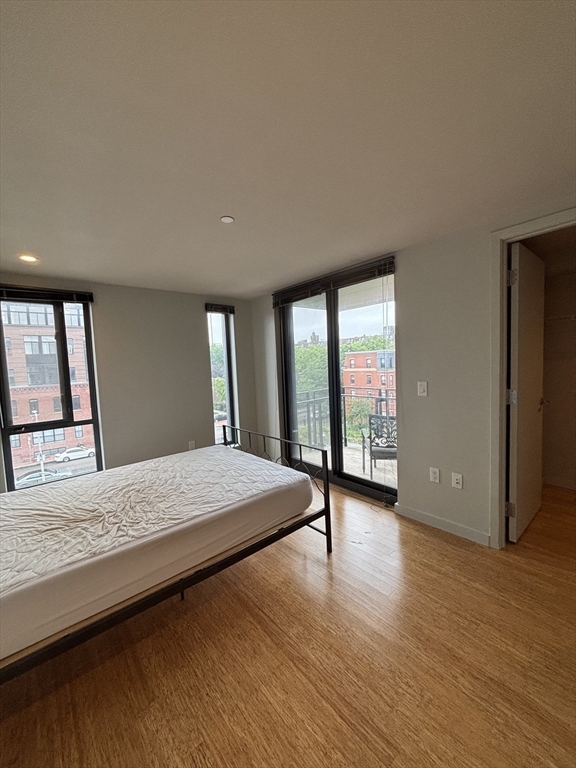 691 Massachusetts Ave, South End