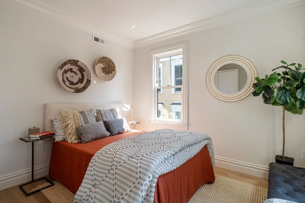 67 Inman St, Mid Cambridge