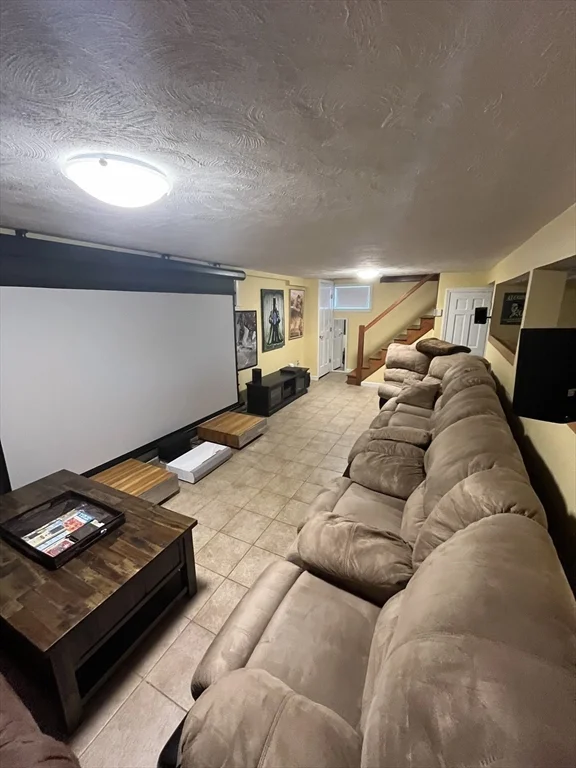 54 Mystic St, West Medford