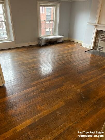 90 Myrtle St, Beacon Hill