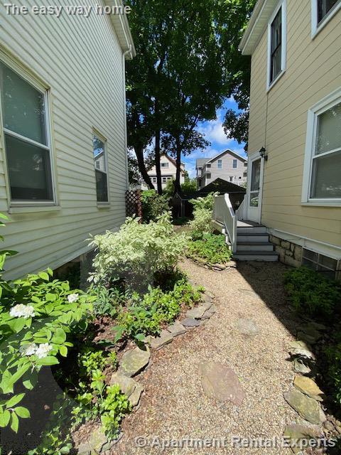 10 Usher Rd, West Medford