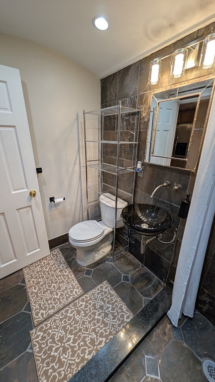 38 Lawrence St, South End