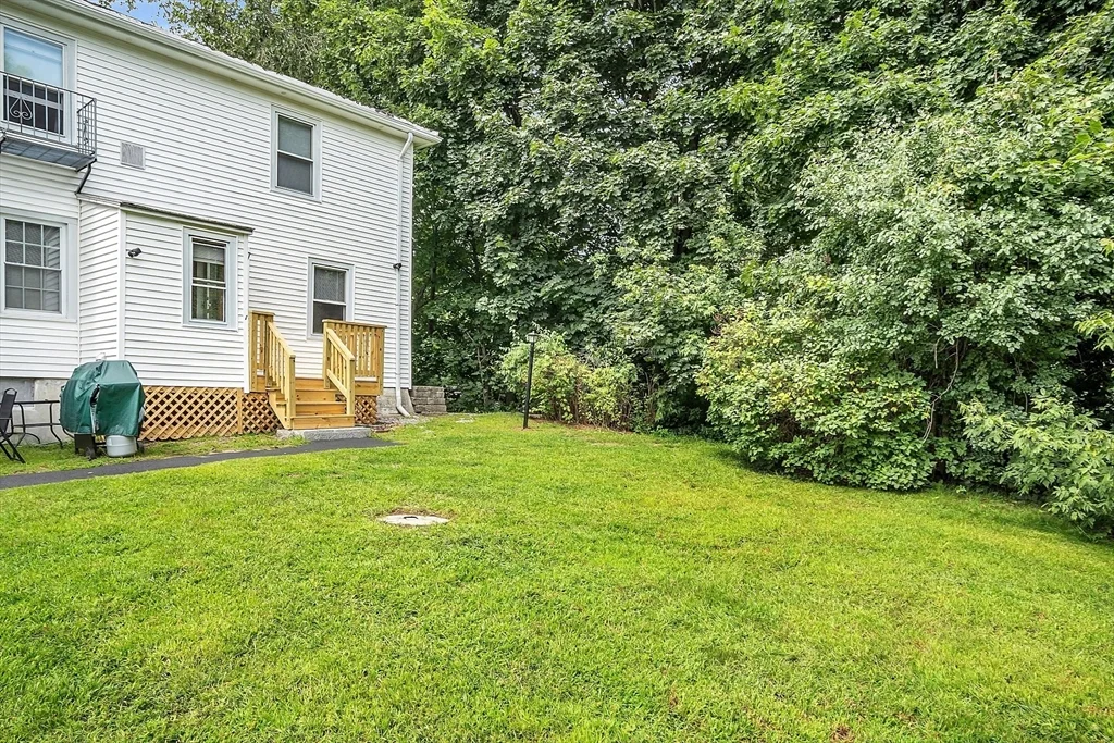 87 Graniteville Rd, Westford