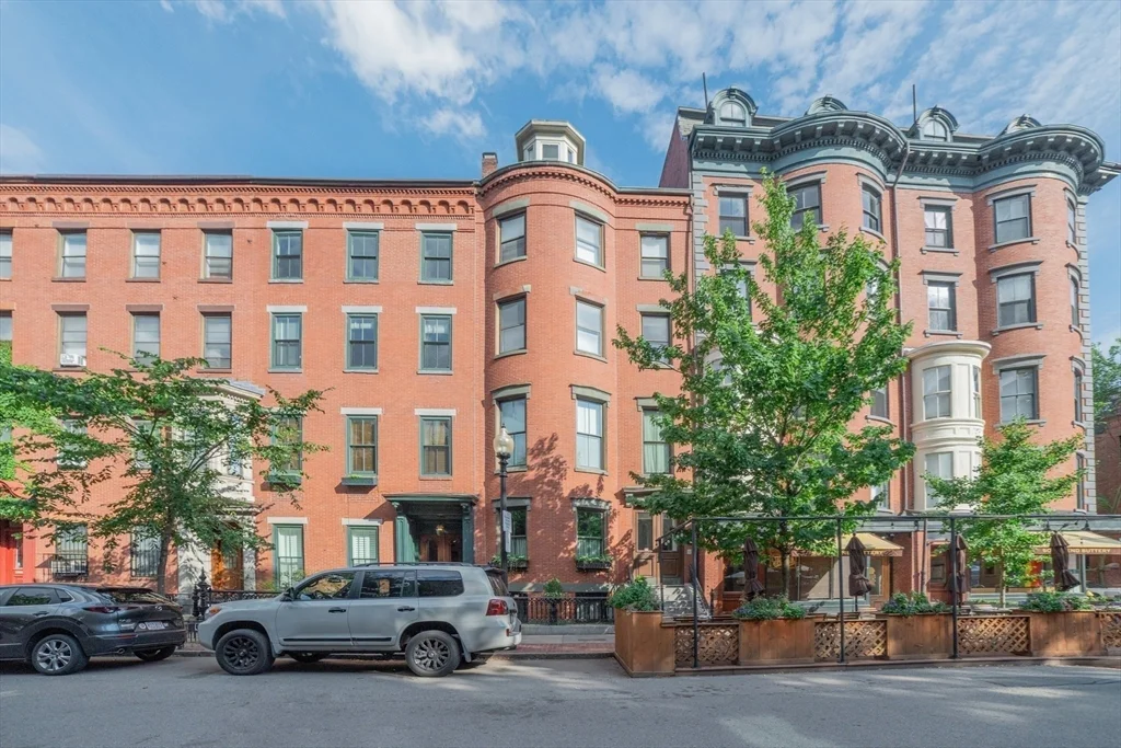 310 Shawmut Ave, South End