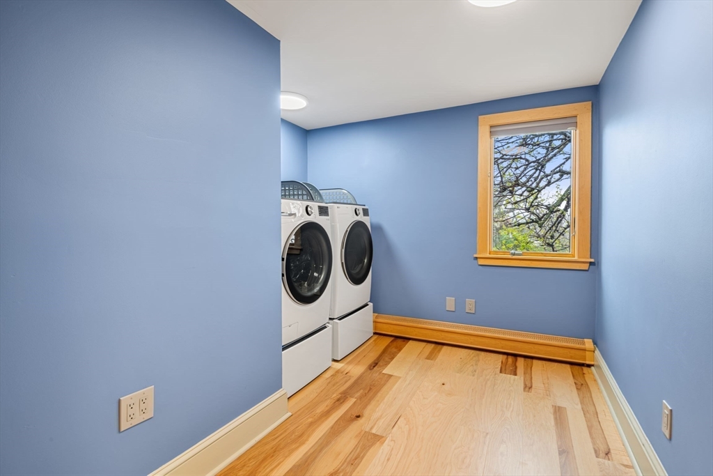 331 Granite St, Folly Cove