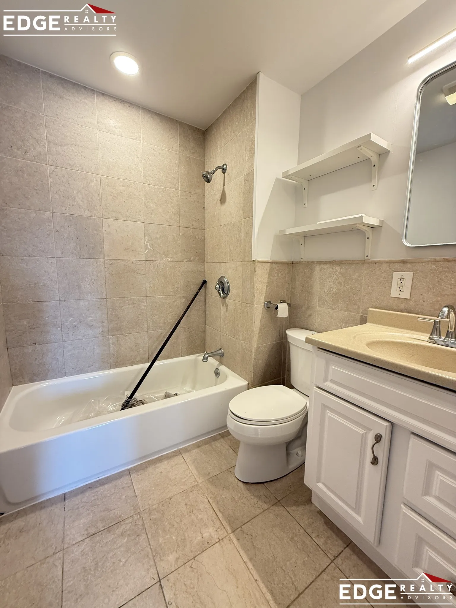 11 Pennsylvania Ave, Newton Upper Falls