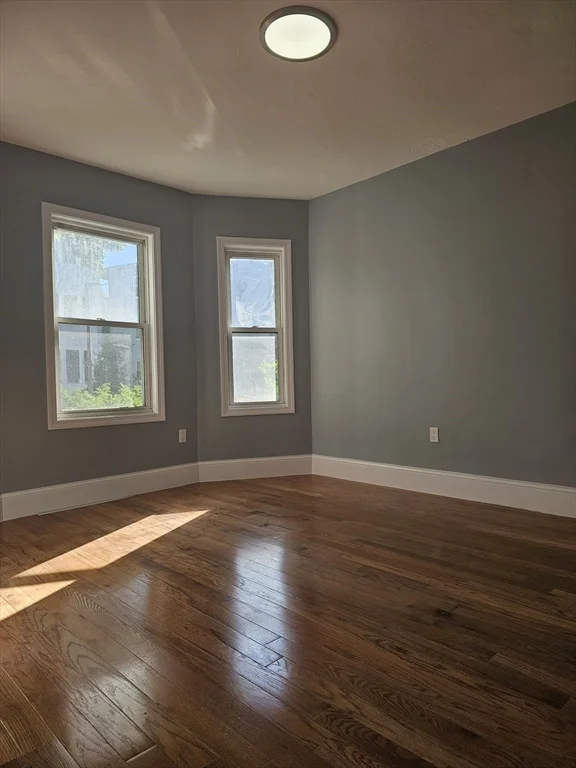 10 Hosmer St, Mattapan
