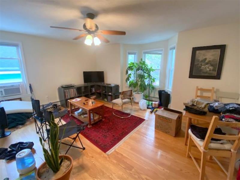 395 Columbia St, Wellington-Harrington