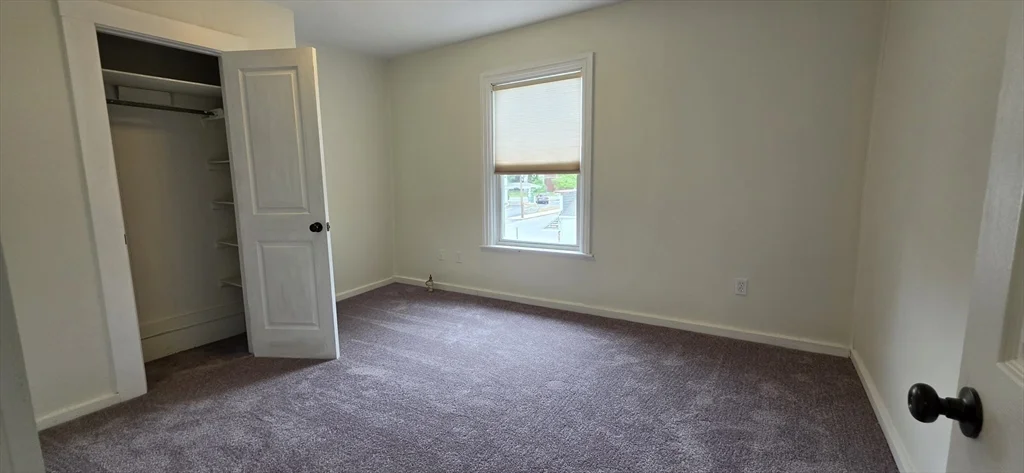 16 Central St, West Brookfield