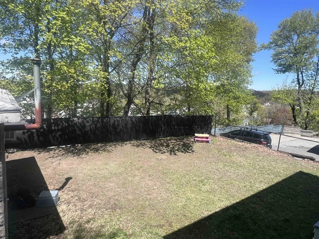 61 Wollaston Ave, Arlington