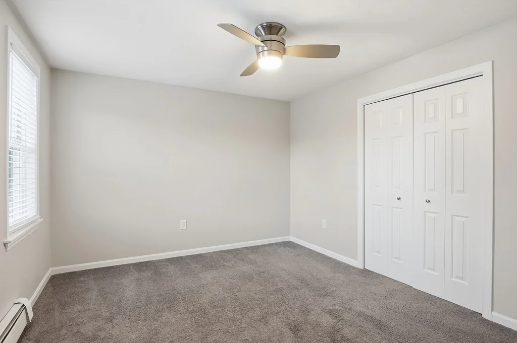 42 Catalpa Cir, Worcester