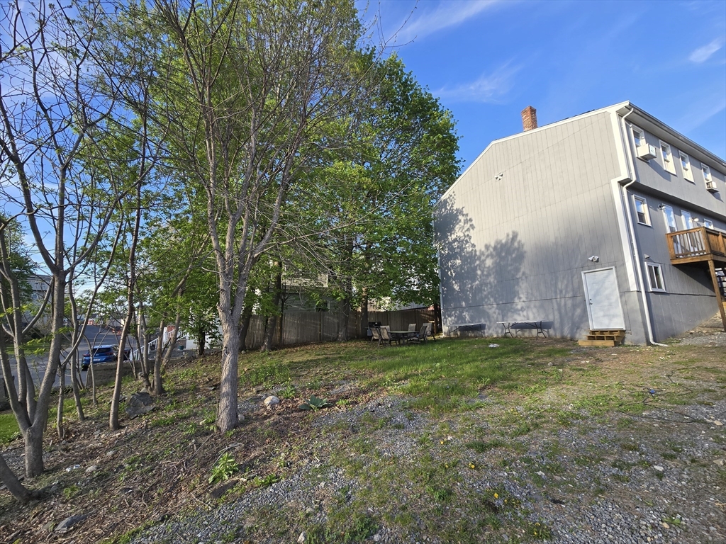 157 Third St, Leominster