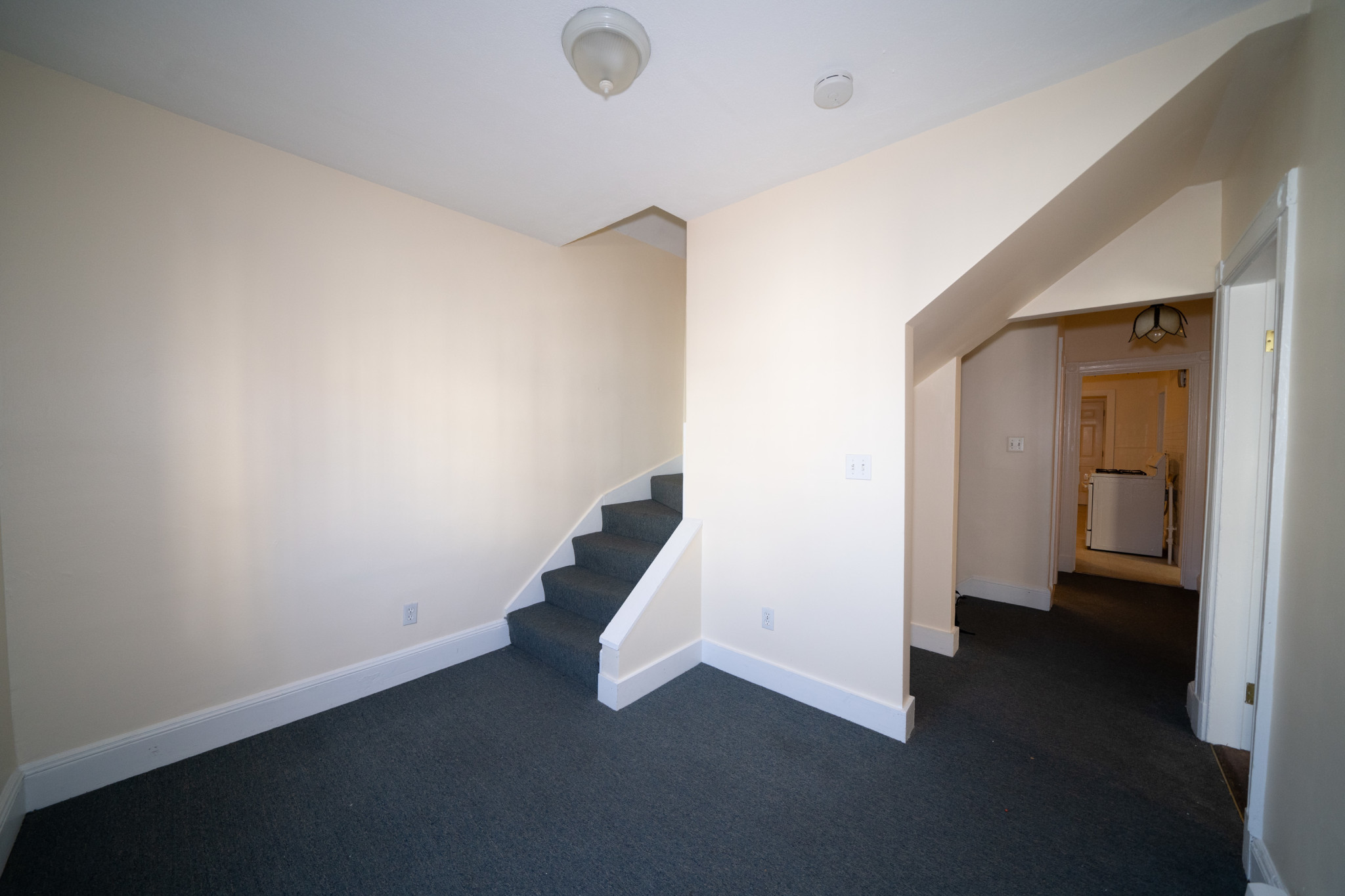 40 Brackett St, Oak Square