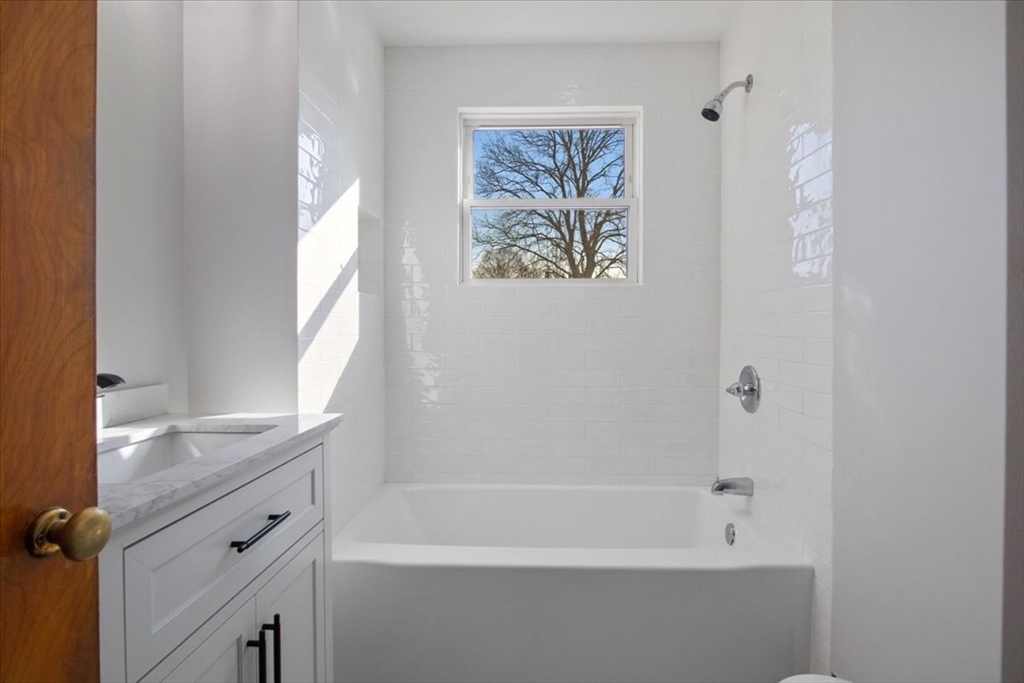 41 Allen Rd, Norwood