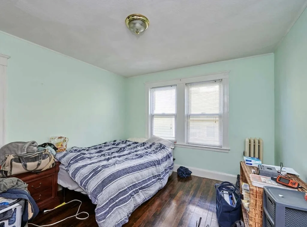 53 Fairfax St, West Somerville
