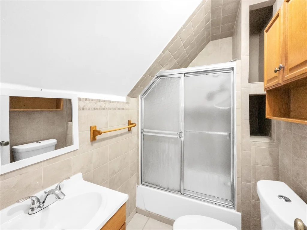 1 Belmore Ter, Jamaica Plain