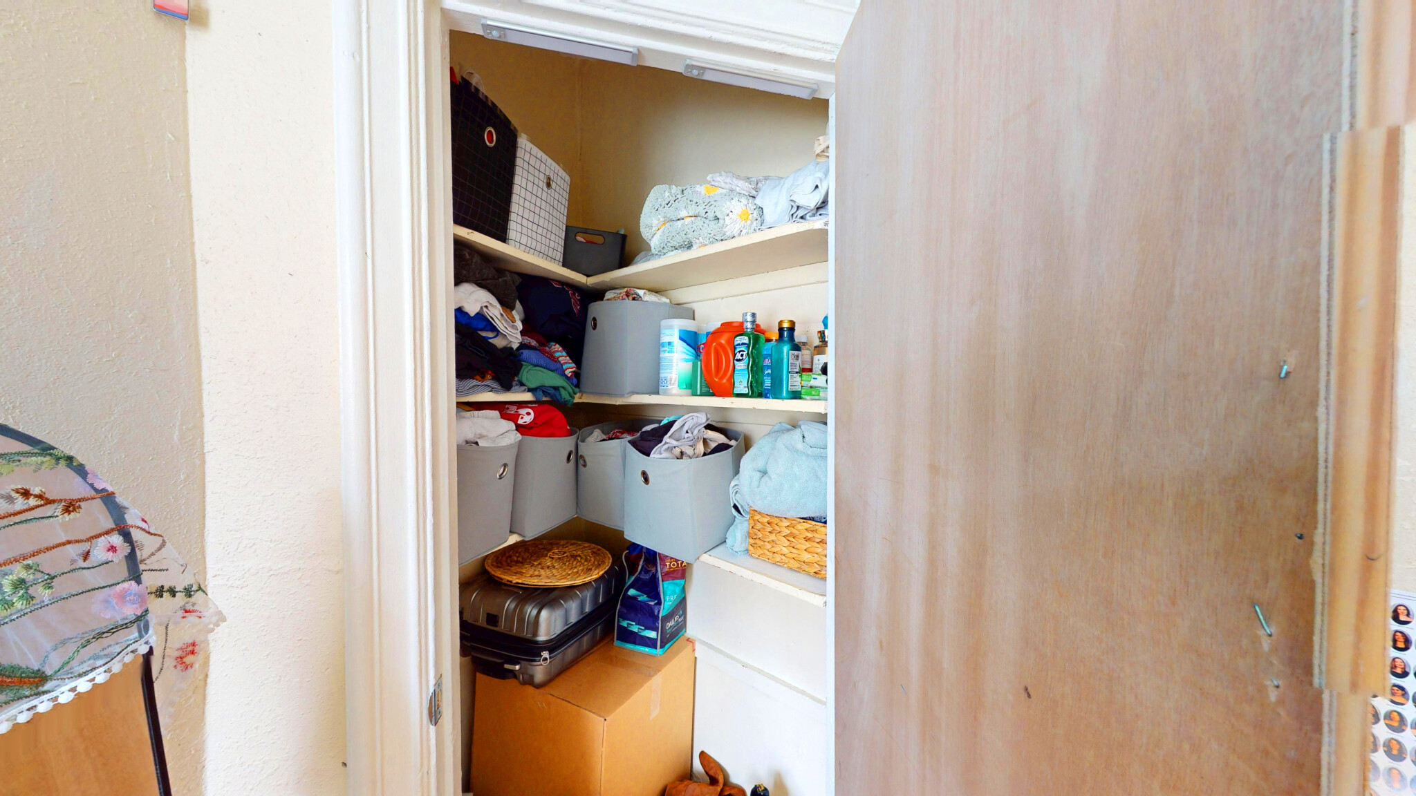 86 Hammond St, Roxbury