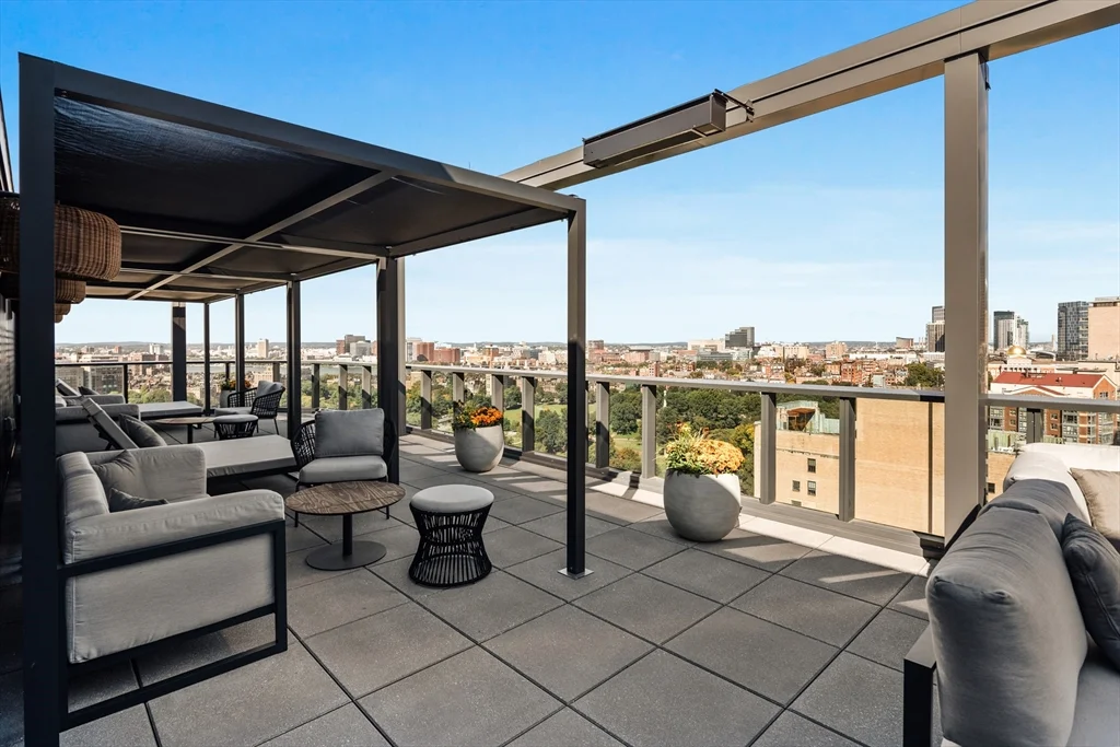 55 Lagrange, Theatre District