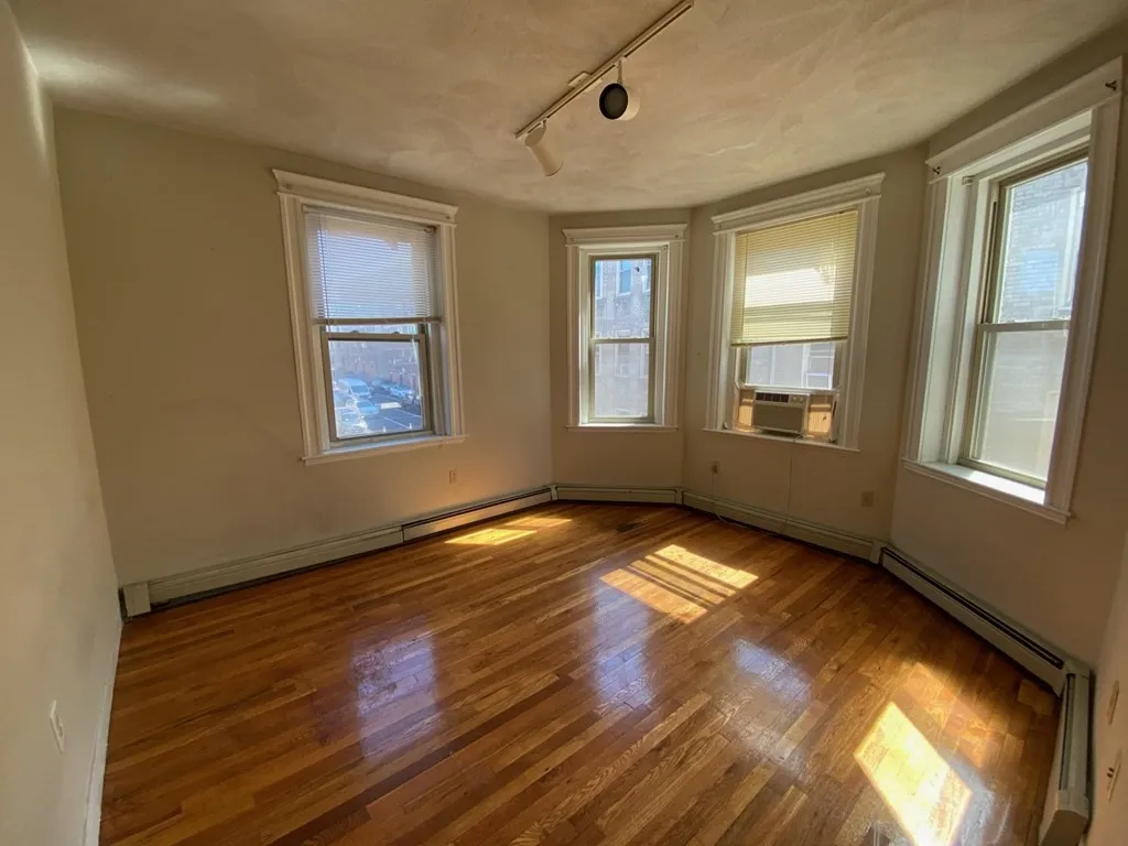 9 Colborne Rd, Brighton