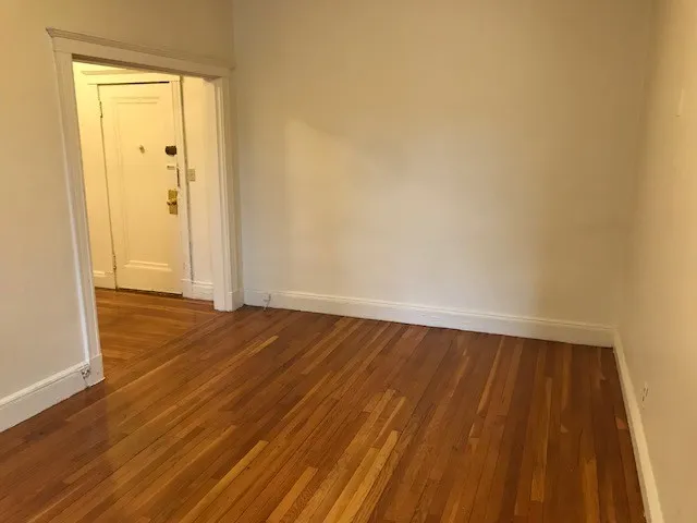 1810 Commonwealth Ave, Brighton