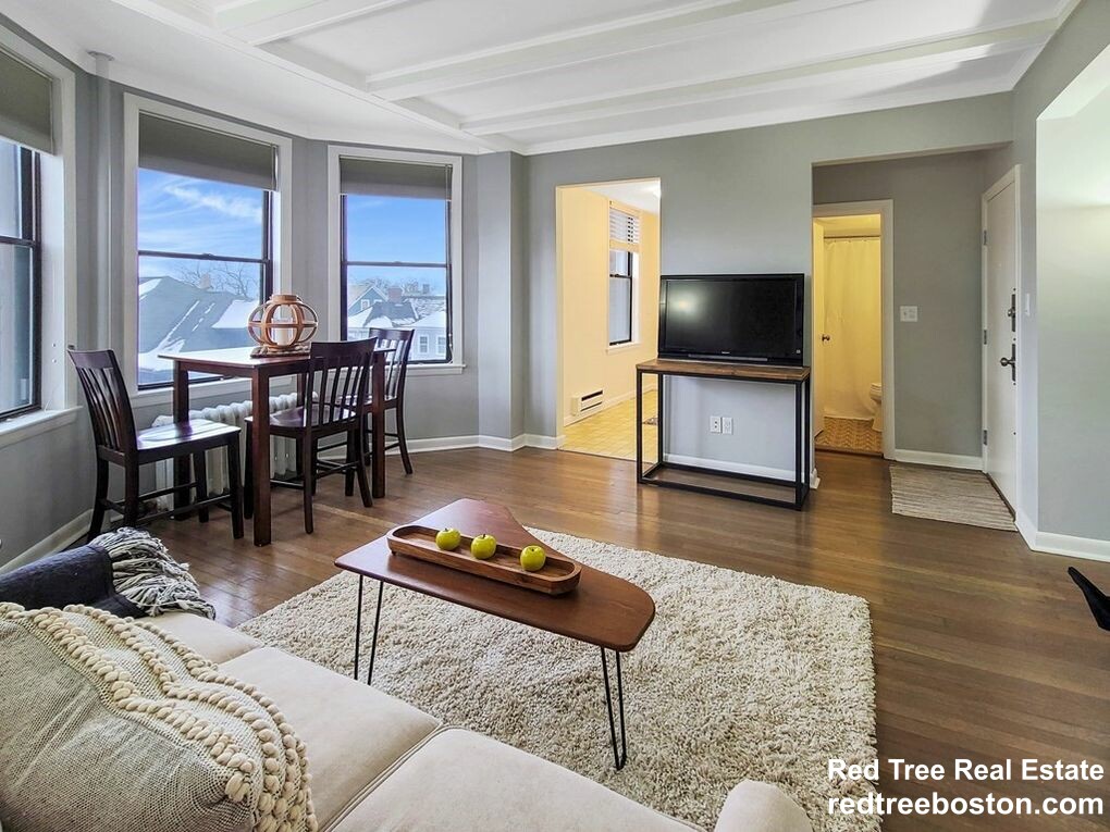 26 Commonwealth Ter, Brighton