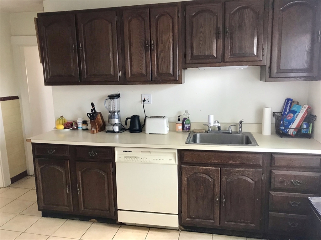 30 Watson Rd, Belmont