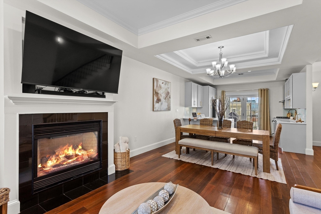 274 Bunker Hill St, Charlestown