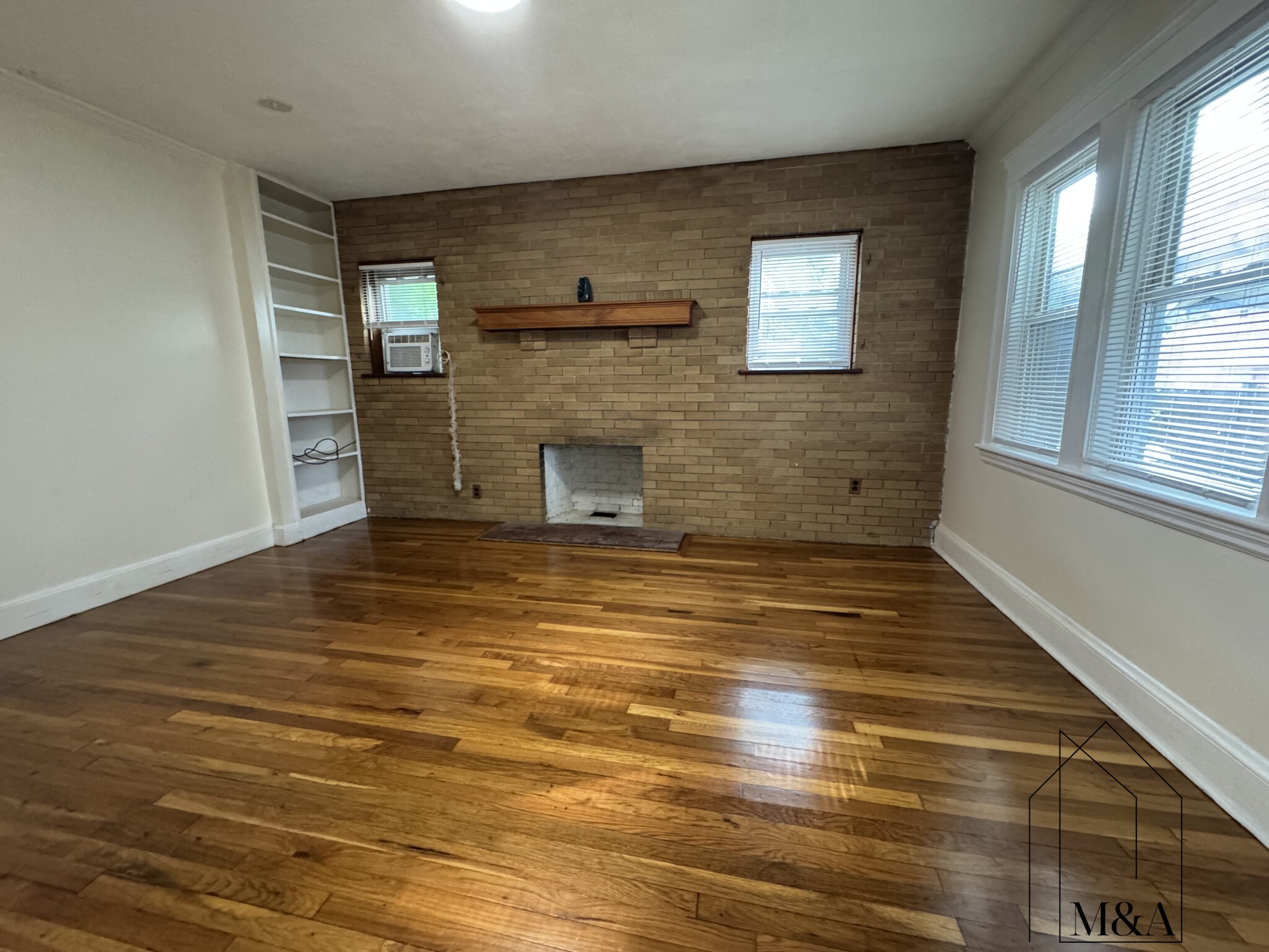 7 Monastery Rd, Brighton