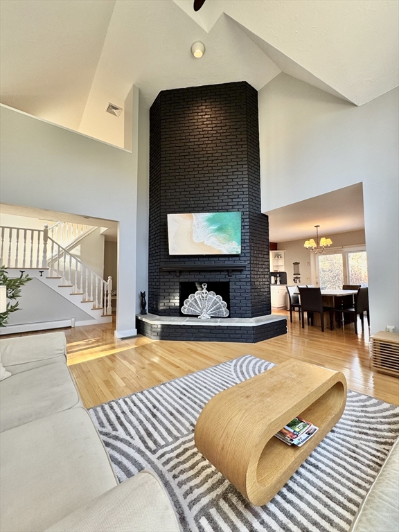 11 High Meadow, Oak Bluffs