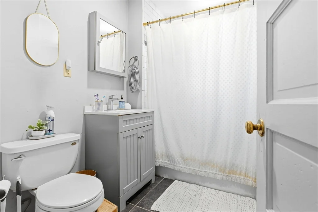 225 L St, South Boston