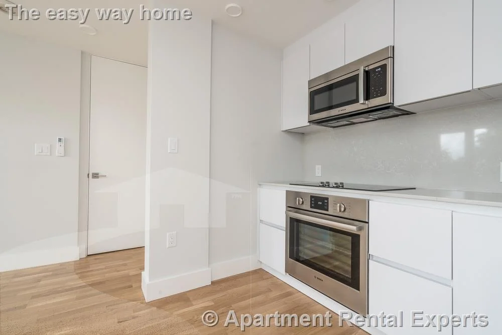 334 Harvard St, Harvard Square
