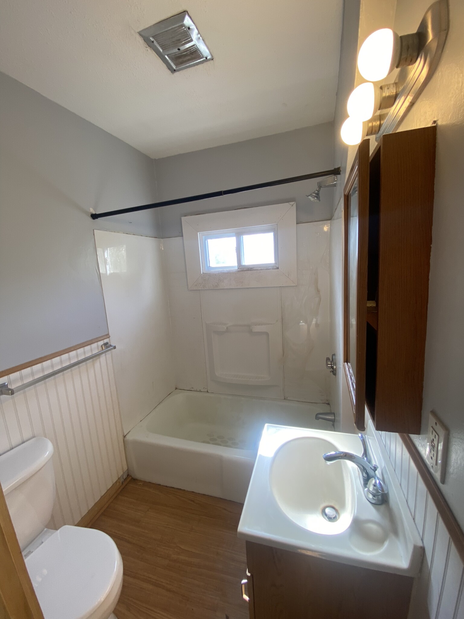 13 Andrew St, Cambridgeport