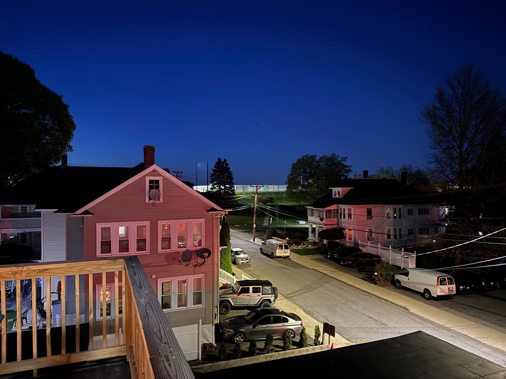 589 Haverhill St, Lawrence