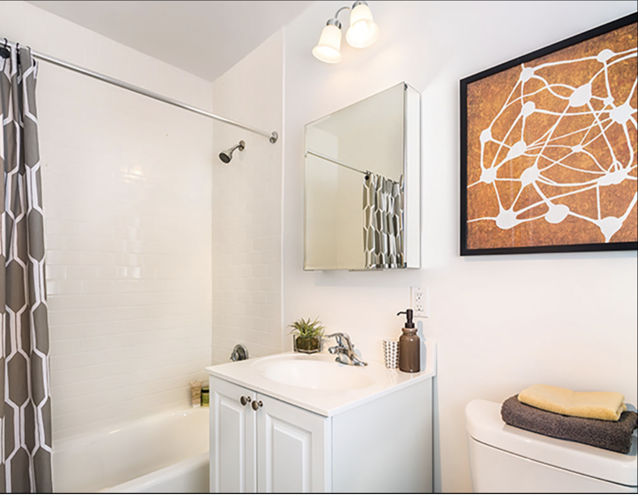 214 Gerry Rd, Chestnut Hill