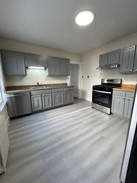 19 Oakland, Watertown