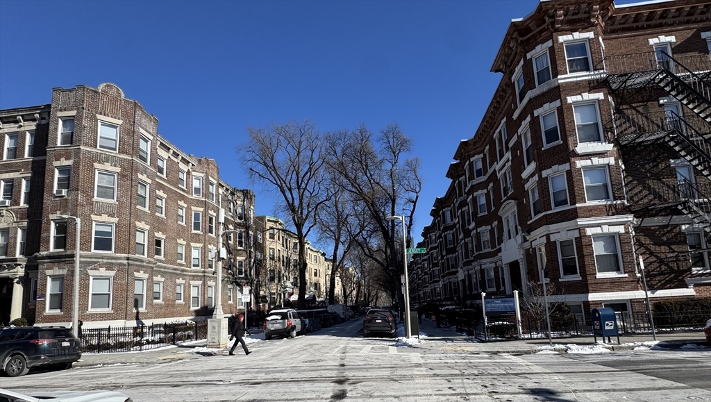 111 Jersey St, Fenway