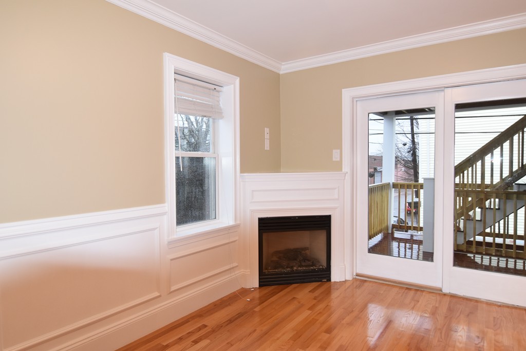 120 D St, South Boston