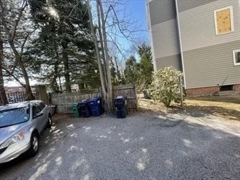 35 Magnolia Ave, Central Square