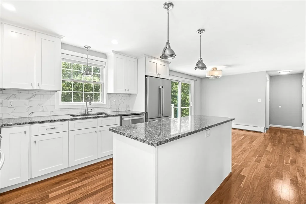 38 Idora Ave, Haverhill