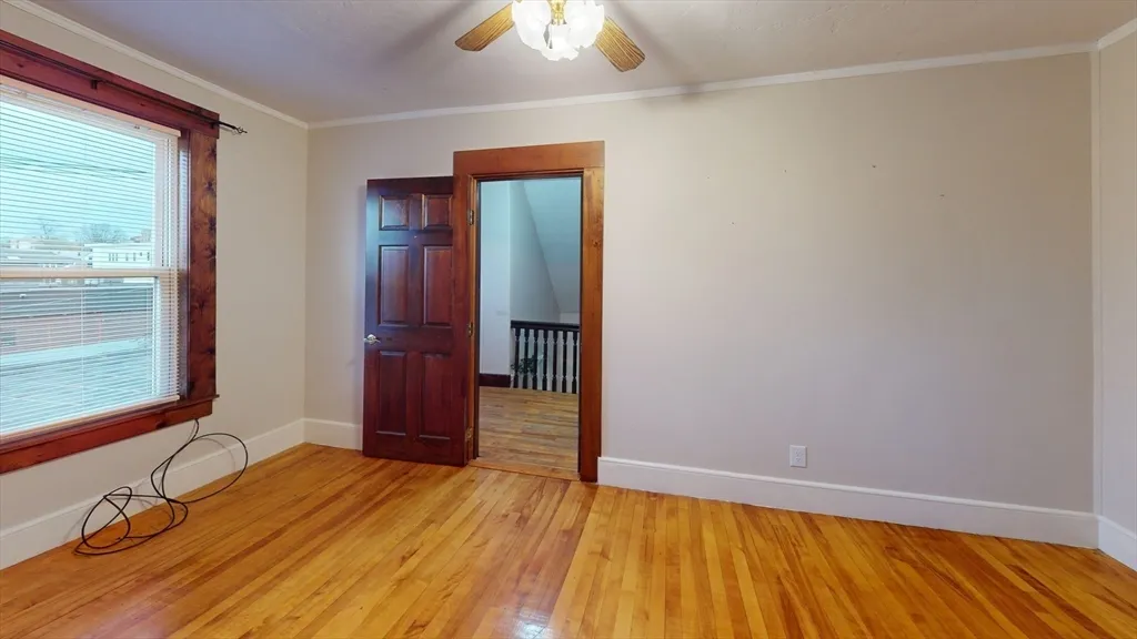 12 Francis, Worcester