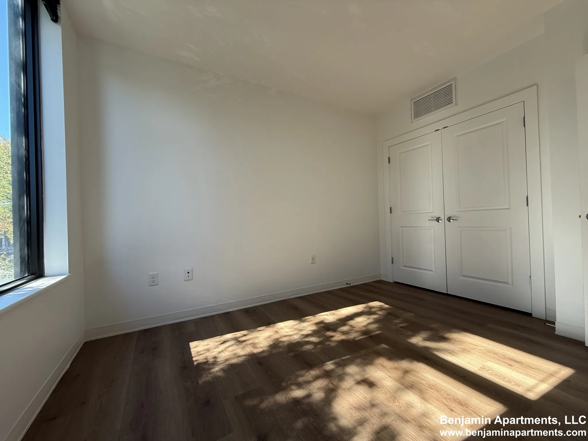 89 Brighton Ave, Allston