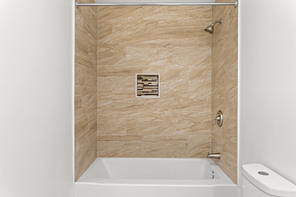 41 Hampton St, Providence