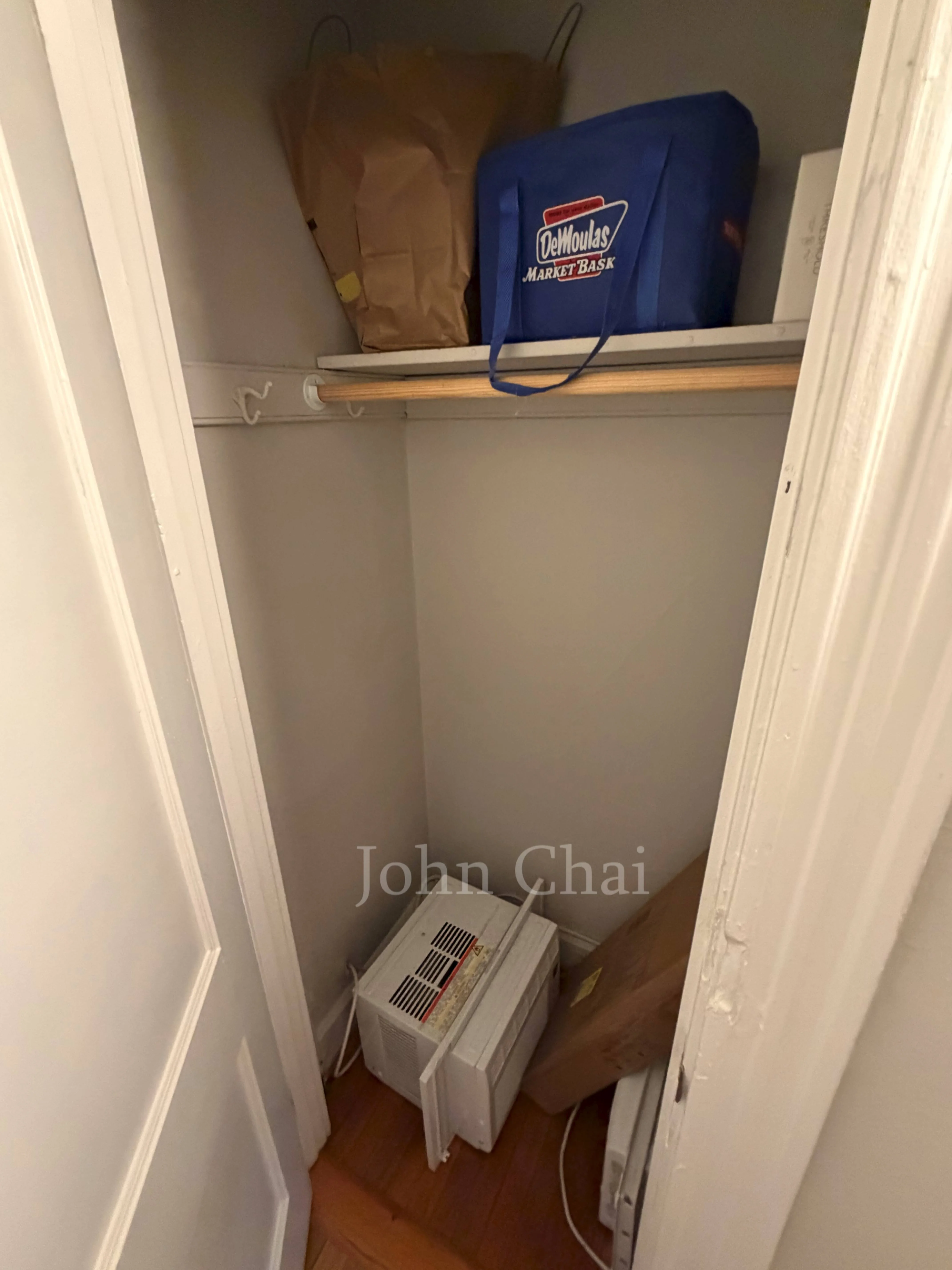 15 Quint Ave, Brighton