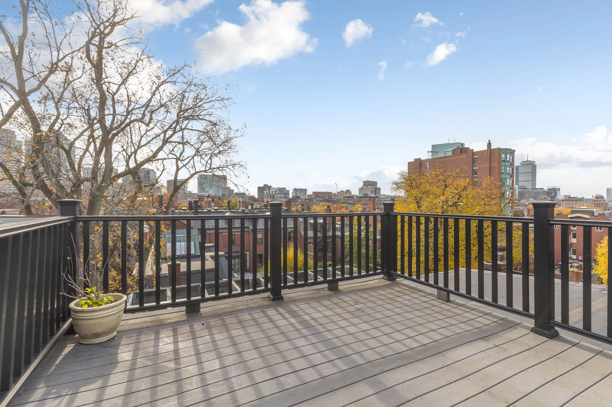 14 Chestnut, Beacon Hill