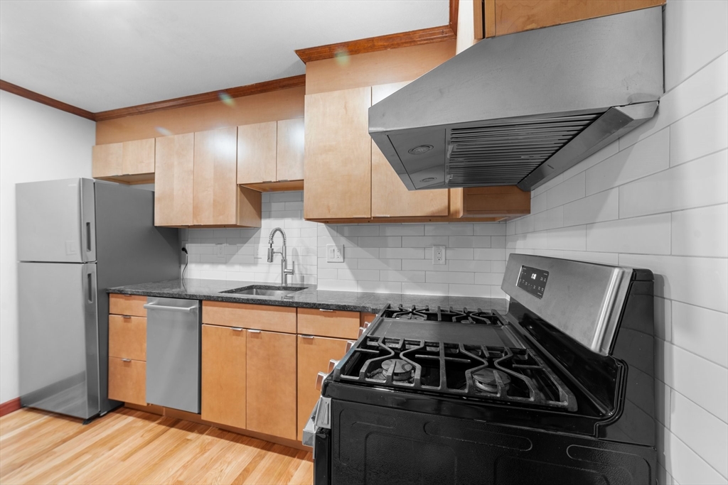 248 Shawmut Ave, South End