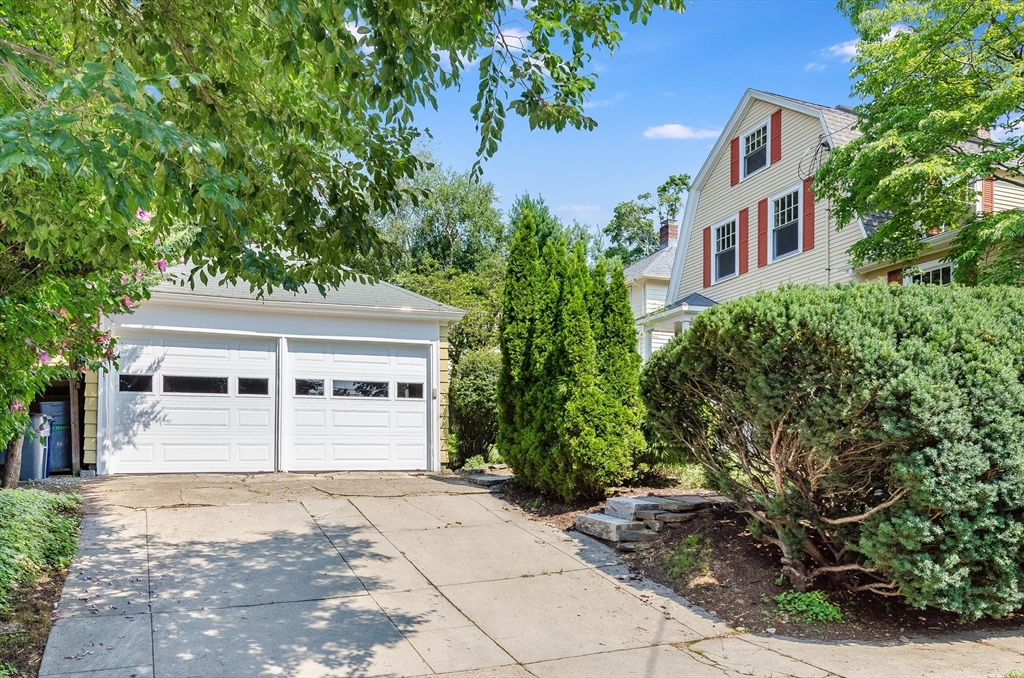 29 Devereaux, Arlington