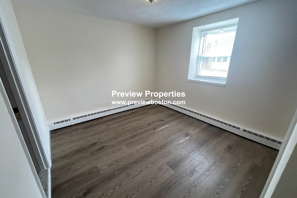 168 North Beacon St, Brighton