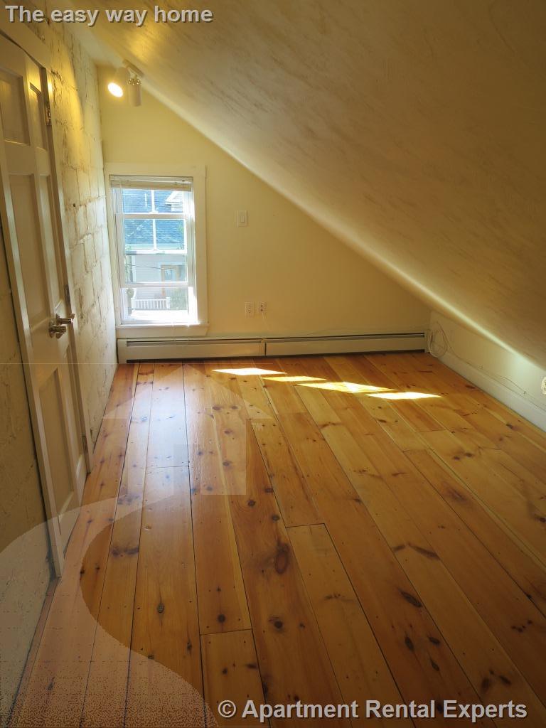 23 Lowell St, Porter Square